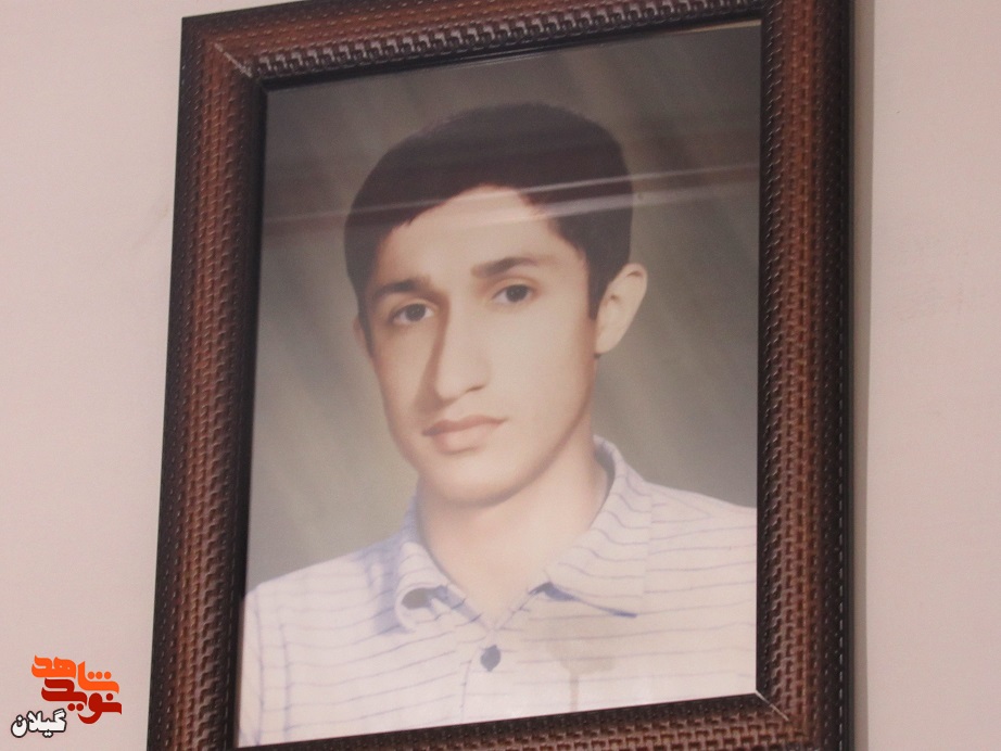 شهید «مجید خجسته» با حفظ سنگر خود در مدرسه برای دفاع از میهن راهی جبهه شد