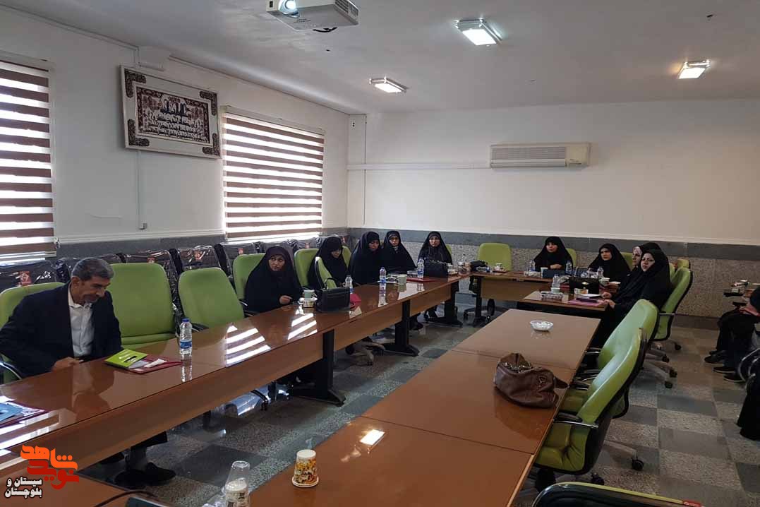 برگزاری کارگاه آموزشی مهارتی سخنوری پیام آوران ایثار در دانشگاه شهید خیابانیان زاهدان