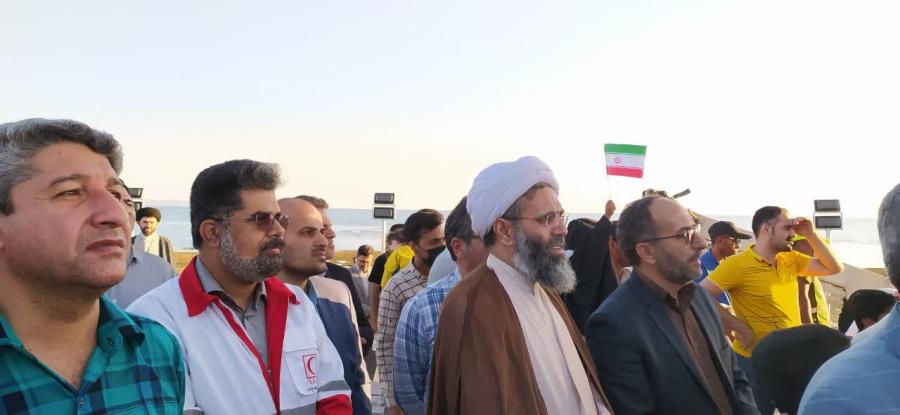 اجتماع بزرگ سربازان دهه نودی امام عصر (عج) با حضور ایثارگران قشم