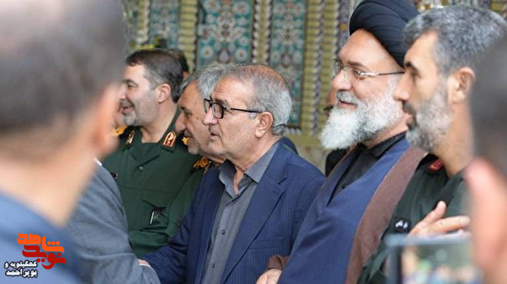 مصلای یاسوج به احترام «آقای شهید ایران» ایستاد