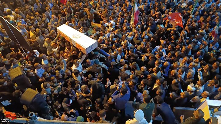 فیلم/تشییع باشکوه پیکر شهید سید مالک موسوی تبار در لیکک کهگیلویه وبویر احمد