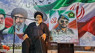 ایستادگی ملت ایران، ضامن استقلال و عزت کشور است