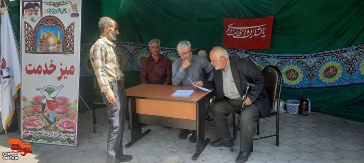 استقرار «میز خدمت» بنیاد شهید در میعادگاه نماز جمعه یاسوج/ تأکید مدیرکل بر پیگیری بی‌واسطه مطالبات خانواده‌های معظم شهدا و ایثارگران